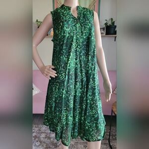 Final✅️ Green Floral Leaf Sleeveless Dress